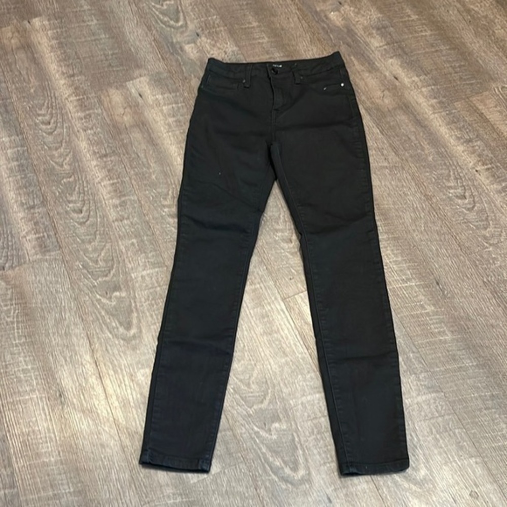 Joe’s jeans stretch Skinnies in black